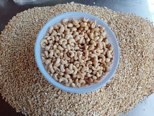 Wholesale Cheap Roasted Cashew Nuts at Competitive Prices Bulk Cashew Nuts for Sale from Trusted Dealers and Exporters